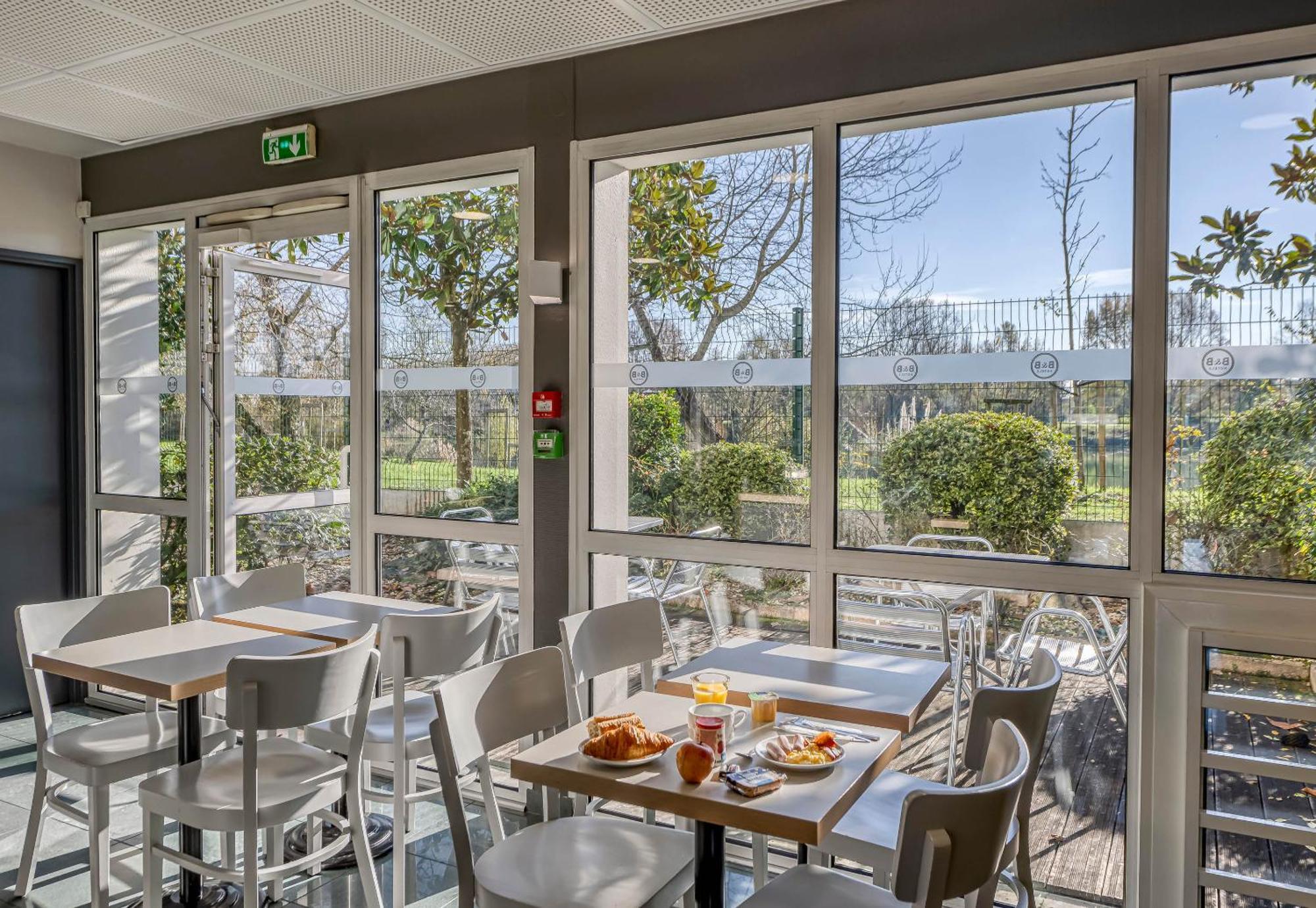 B&B Hotel Bordeaux Lac Sur Bruges Exteriör bild